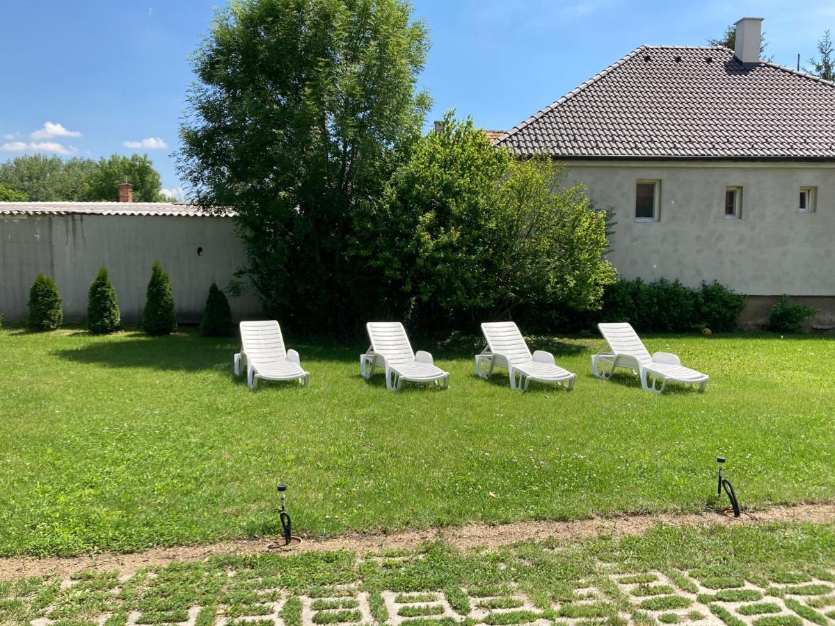 Elvira Vendégház Kisbodak Exterior foto